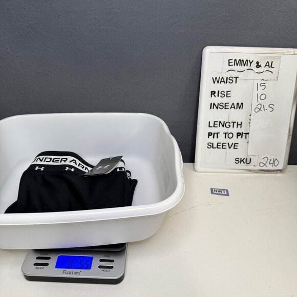 Under Armour Girls HeatGear Crop Legging Size XL Black Outdoor Quick Dry NEW - Picture 8 of 12